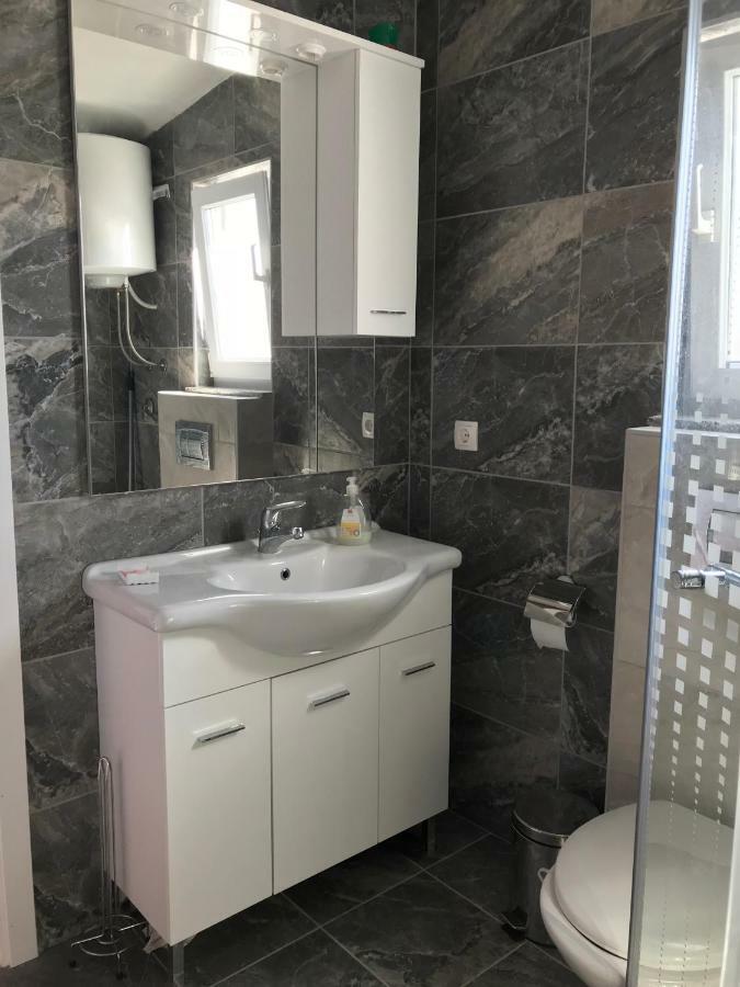 ויר Apartmani Darija מראה חיצוני תמונה